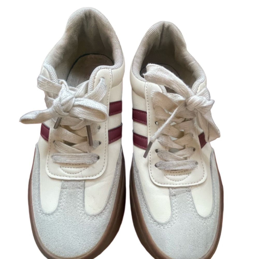 Cozzy White Burgundy Sneakers Youth Size 2 Kids Girls platform Gum Sole EUC - Picture 3 of 5
